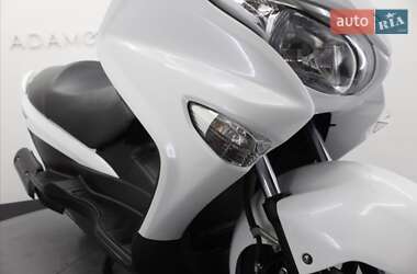 Макси-скутер Suzuki Burgman 2016 в 