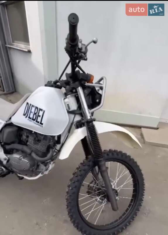 Мотоцикл Внедорожный (Enduro) Suzuki Djebel 200 2000 в Киеве