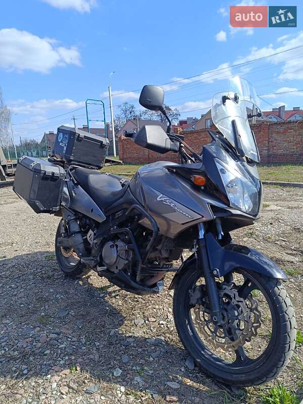 Мотоцикл Багатоцільовий (All-round) Suzuki DL 650 2007 в 