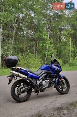 Мотоцикл Туризм Suzuki DL 650 2005 в 