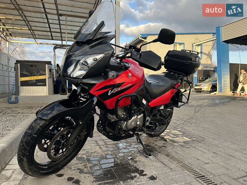 Мотоцикл Туризм Suzuki DL 650 2005 в 