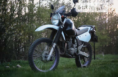 Мотоцикл Внедорожный (Enduro) Suzuki DR 250 1998 в Черновцах