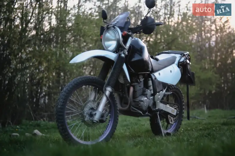 Suzuki DR 250 1998
