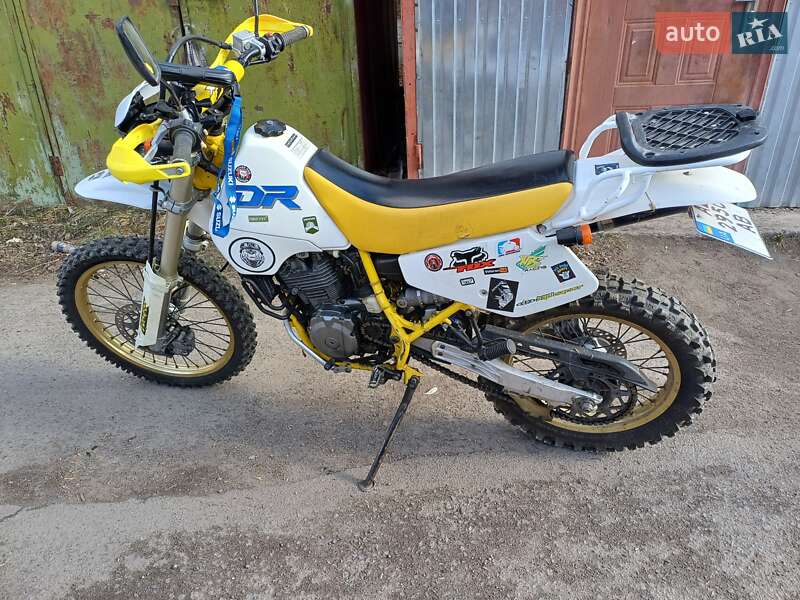 Мотоцикл Позашляховий (Enduro) Suzuki DR 250 1992 в Вінниці фото 2 Мотоцикл Позашляховий (Enduro) Suzuki DR 250 1992 в Вінниці