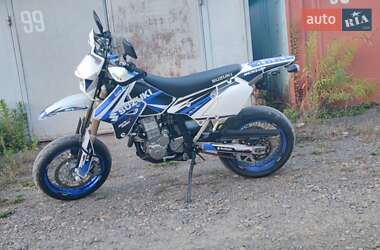 Мотоцикл Супермото (Motard) Suzuki DR-Z 400SM 2016 в 