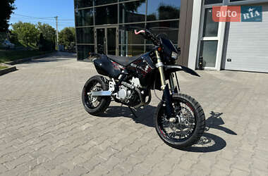 Мотоцикл Супермото (Motard) Suzuki DR-Z 400SM 2011 в 