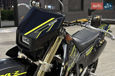Мотоцикл Супермото (Motard) Suzuki DR-Z 400SM 2008 в 