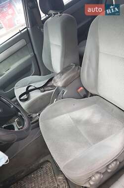 Седан Suzuki Forenza 2004 в Киеве