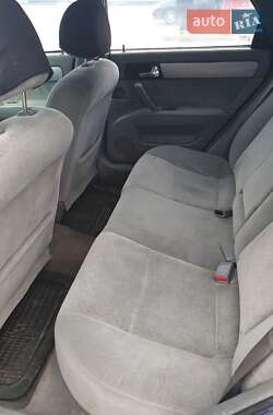 Седан Suzuki Forenza 2004 в Киеве