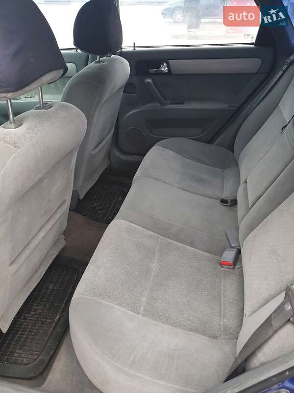 Седан Suzuki Forenza 2004 в Киеве
