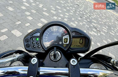 Мотоцикл Спорт-туризм Suzuki Gladius 400 2010 в 