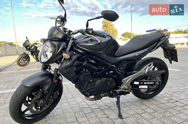 Мотоцикл Без обтекателей (Naked bike) Suzuki Gladius 400 2012 в Запорожье