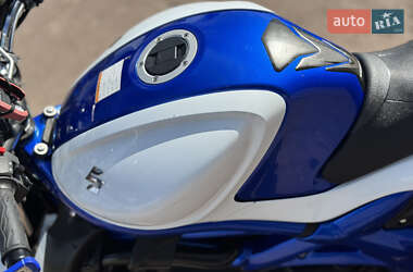 Мотоцикл Без обтекателей (Naked bike) Suzuki Gladius 400 2012 в 