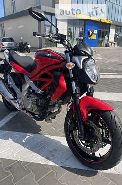 Мотоцикл Без обтекателей (Naked bike) Suzuki Gladius 650 2010 в Ровно