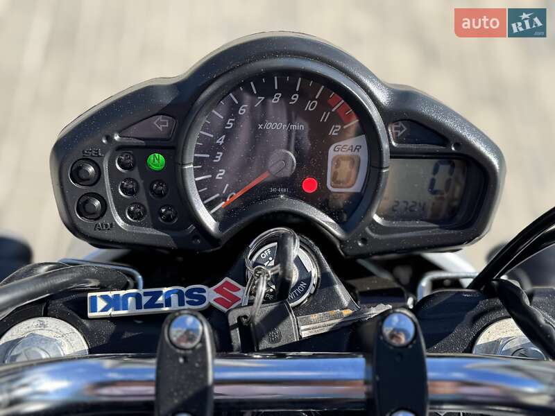 Мотоцикл Без обтекателей (Naked bike) Suzuki Gladius 650 2010 в Ровно фото 25 Мотоцикл Без обтекателей (Naked bike) Suzuki Gladius 650 2010 в Ровно