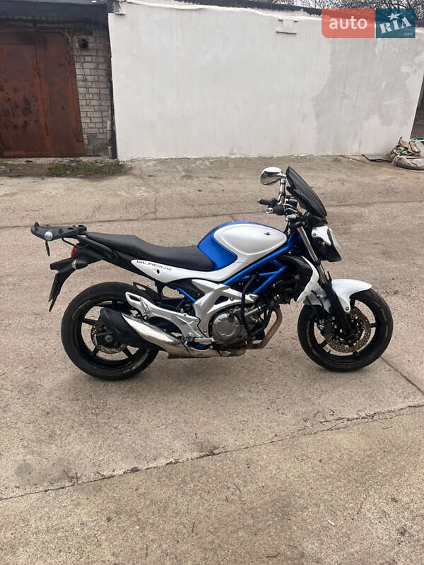 Мотоцикл Классик Suzuki Gladius 650 2009 в Южноукраинске фото 2 Мотоцикл Классик Suzuki Gladius 650 2009 в Южноукраинске