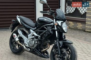 Мотоцикл Без обтекателей (Naked bike) Suzuki Gladius 650 2009 в Бродах