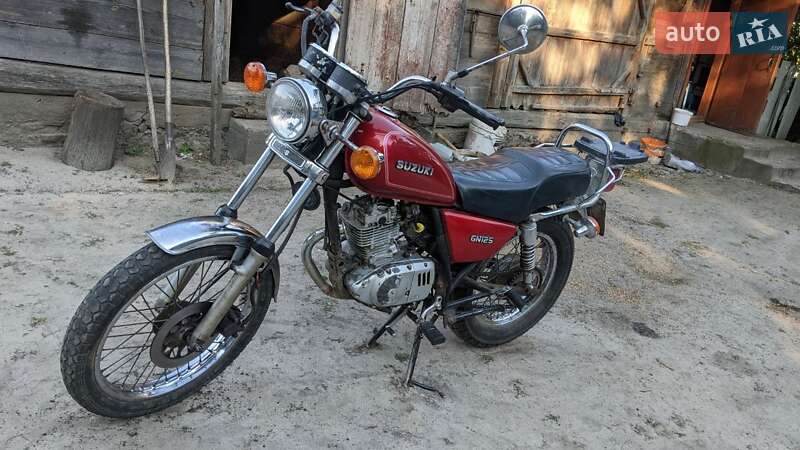 Мотоцикл Чоппер Suzuki GN 125 2013 в Ровно