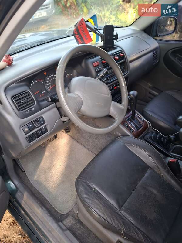 Внедорожник / Кроссовер Suzuki Grand Vitara XL7 2002 в Павлограде