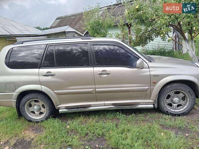 Внедорожник / Кроссовер Suzuki Grand Vitara XL7 2002 в Золочеве фото 8 Внедорожник / Кроссовер Suzuki Grand Vitara XL7 2002 в Золочеве