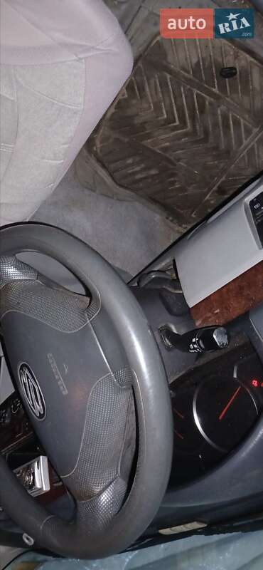 Внедорожник / Кроссовер Suzuki Grand Vitara XL7 2003 в Киеве фото 3 Внедорожник / Кроссовер Suzuki Grand Vitara XL7 2003 в Киеве