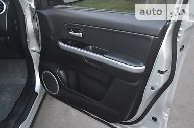 Позашляховик / Кросовер Suzuki Grand Vitara 2007 в 