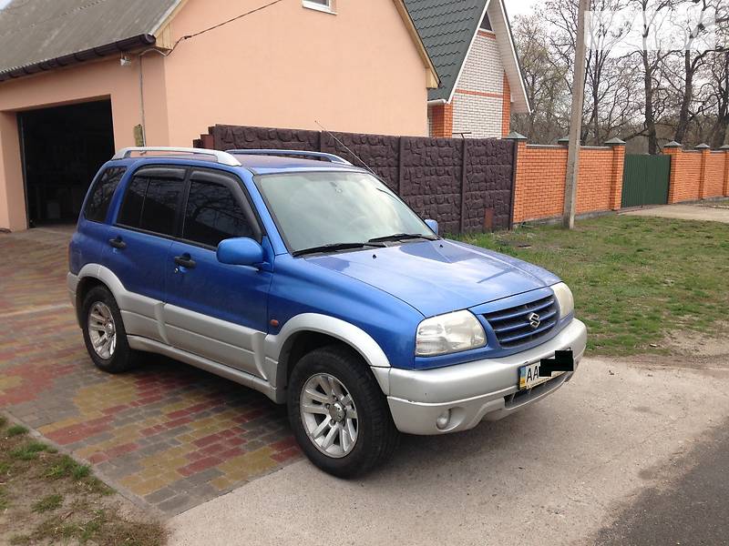 Внедорожник / Кроссовер Suzuki Grand Vitara 2003 в Киеве фото 2 Внедорожник / Кроссовер Suzuki Grand Vitara 2003 в Киеве