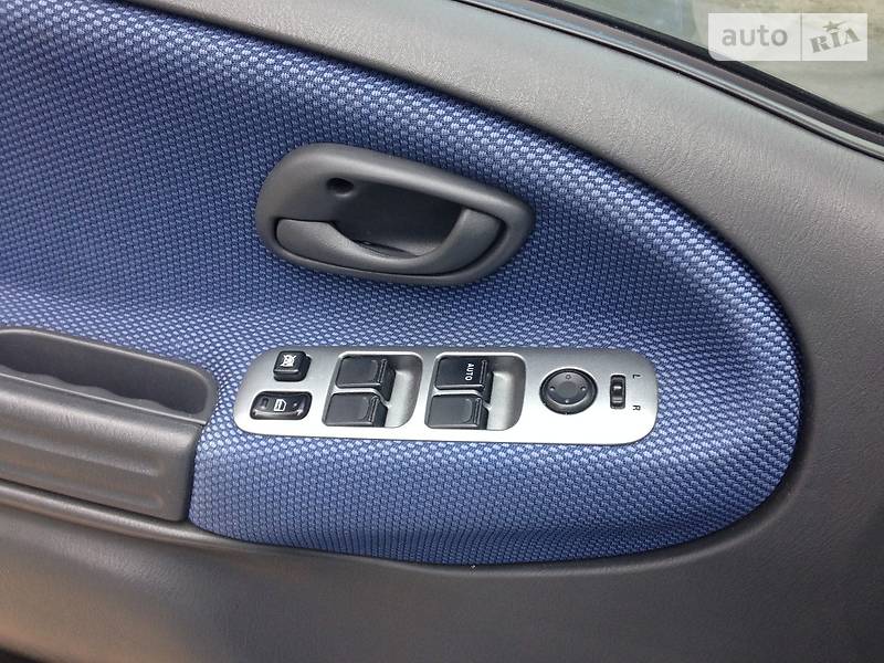 Внедорожник / Кроссовер Suzuki Grand Vitara 2003 в Киеве фото 15 Внедорожник / Кроссовер Suzuki Grand Vitara 2003 в Киеве