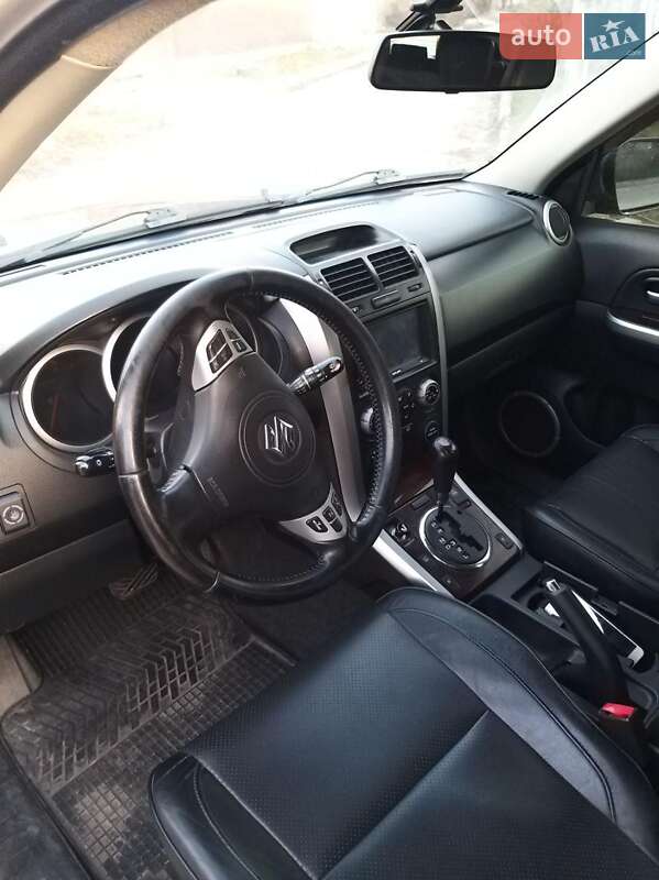 Внедорожник / Кроссовер Suzuki Grand Vitara 2008 в Каменском