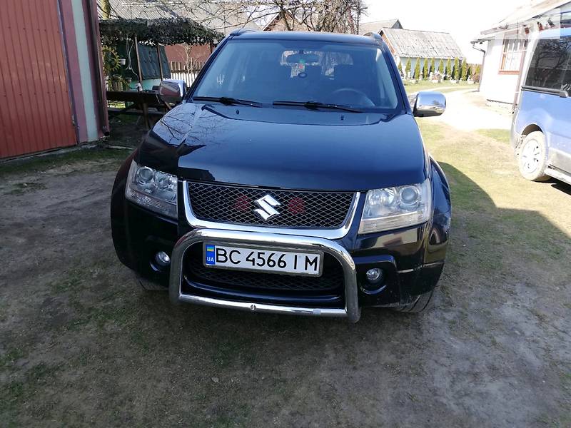Позашляховик / Кросовер Suzuki Grand Vitara 2006 в 