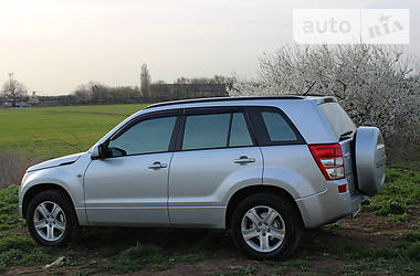Позашляховик / Кросовер Suzuki Grand Vitara 2008 в 