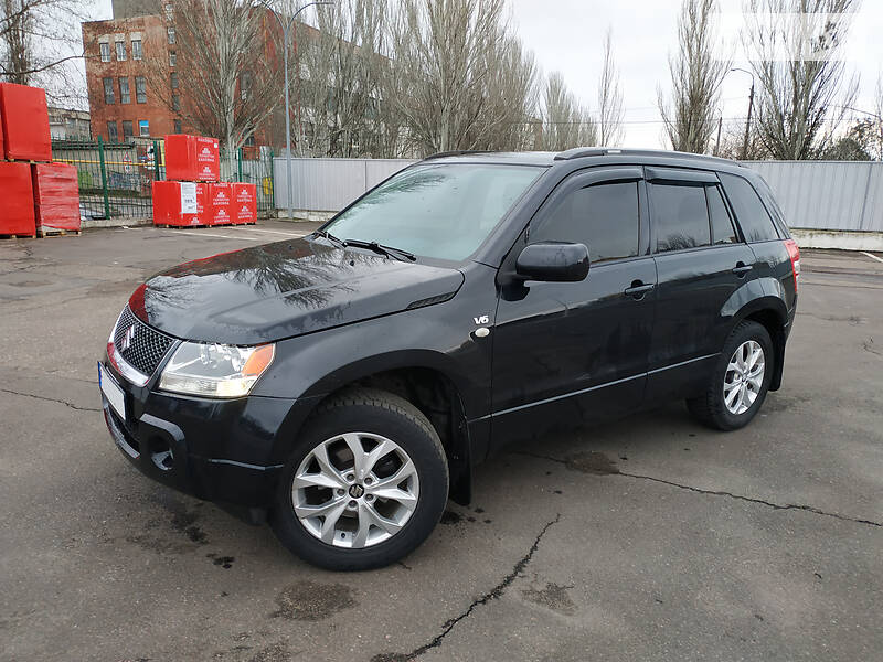 Внедорожник / Кроссовер Suzuki Grand Vitara 2006 в Николаеве