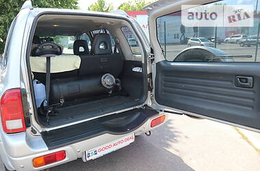 Позашляховик / Кросовер Suzuki Grand Vitara 2005 в 
