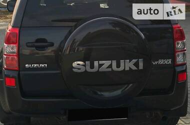 Внедорожник / Кроссовер Suzuki Grand Vitara 2005 в Черновцах