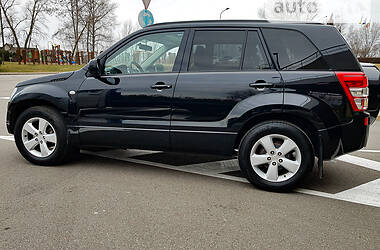 Позашляховик / Кросовер Suzuki Grand Vitara 2008 в Києві