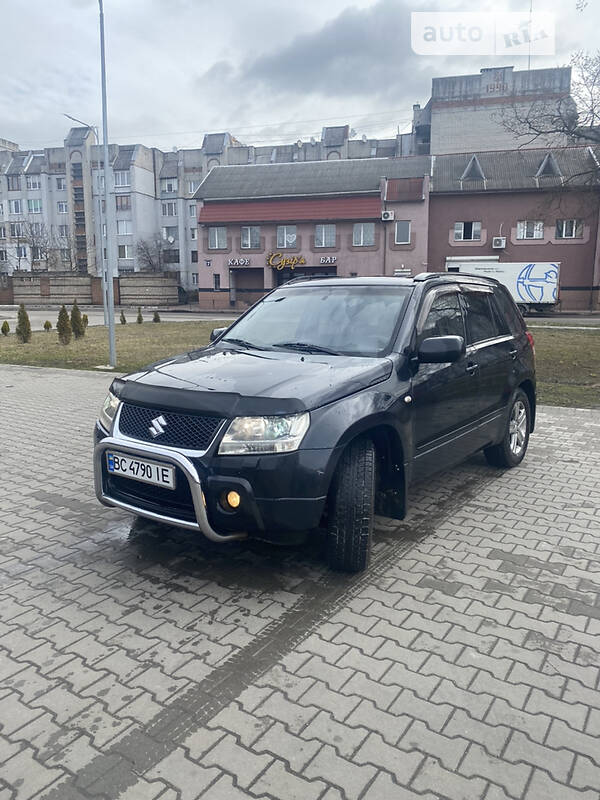 Позашляховик / Кросовер Suzuki Grand Vitara 2007 в Червонограді