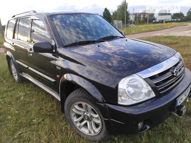 Позашляховик / Кросовер Suzuki Grand Vitara 2003 в Житомирі