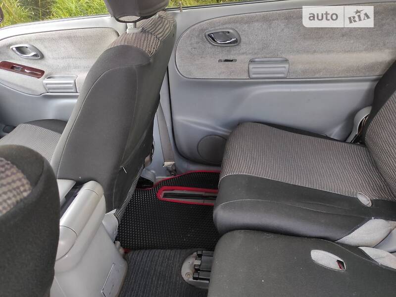 Позашляховик / Кросовер Suzuki Grand Vitara 2003 в Житомирі
