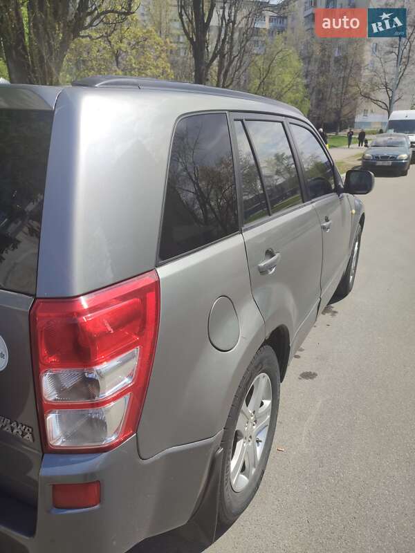Позашляховик / Кросовер Suzuki Grand Vitara 2008 в Києві