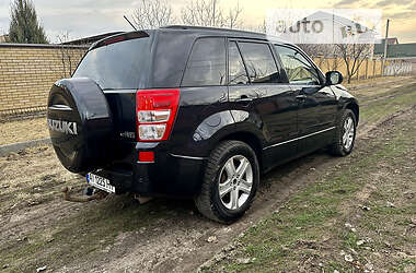 Внедорожник / Кроссовер Suzuki Grand Vitara 2006 в Харькове