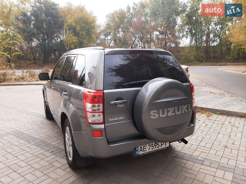 Позашляховик / Кросовер Suzuki Grand Vitara 2006 в Запоріжжі