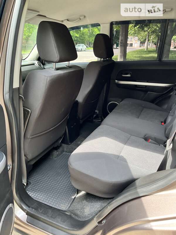 Седан Suzuki Grand Vitara 2016 в Миколаєві фото 14 Седан Suzuki Grand Vitara 2016 в Миколаєві