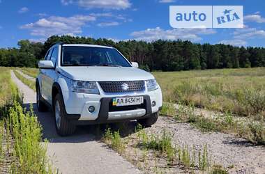 Позашляховик / Кросовер Suzuki Grand Vitara 2012 в Києві