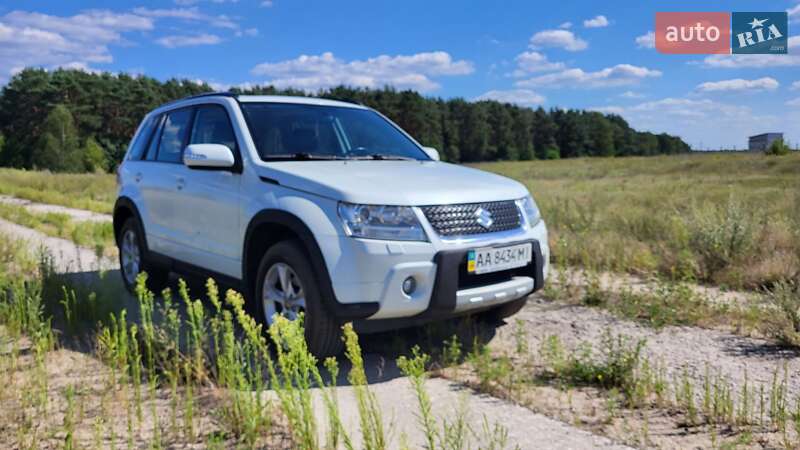 Внедорожник / Кроссовер Suzuki Grand Vitara 2012 в Киеве