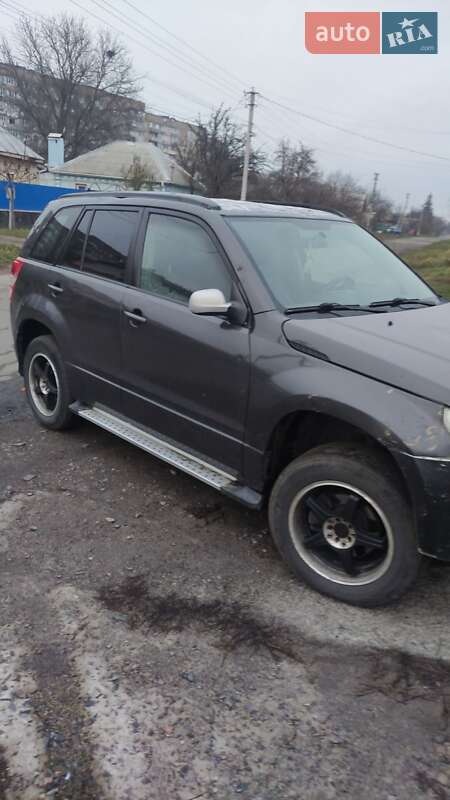 Внедорожник / Кроссовер Suzuki Grand Vitara 2010 в Смеле