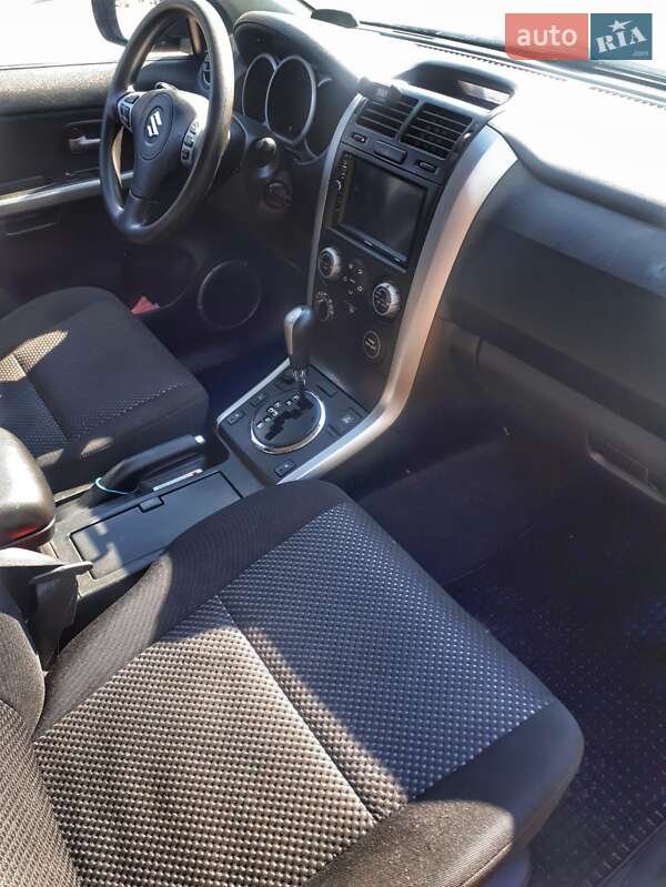 Позашляховик / Кросовер Suzuki Grand Vitara 2007 в Києві