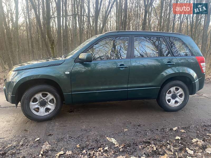Позашляховик / Кросовер Suzuki Grand Vitara 2007 в Рівному