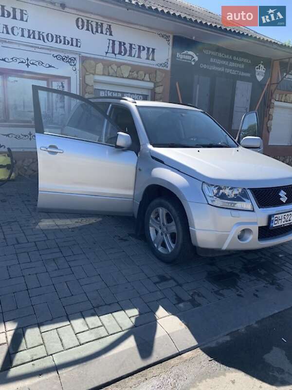 Внедорожник / Кроссовер Suzuki Grand Vitara 2006 в Килии