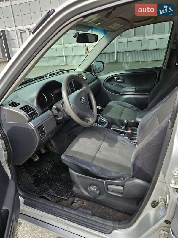 Внедорожник / Кроссовер Suzuki Grand Vitara 2003 в Днепре