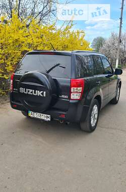Позашляховик / Кросовер Suzuki Grand Vitara 2013 в Краснограді